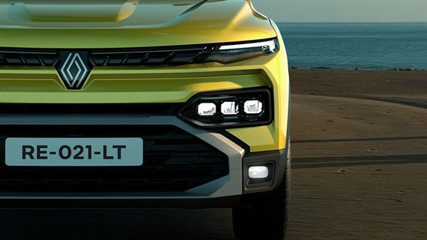 tri-octa pure vision LED - Renault Kiger