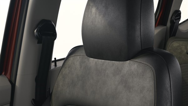 Renault Triber - 3-point seat belts for 1ˢᵗ & 2ⁿᵈ  rows