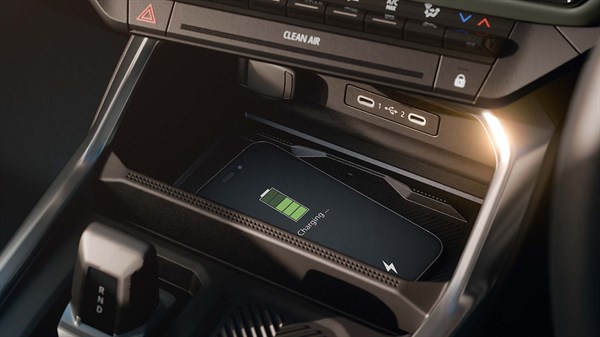 Renault Duster - wireless charger