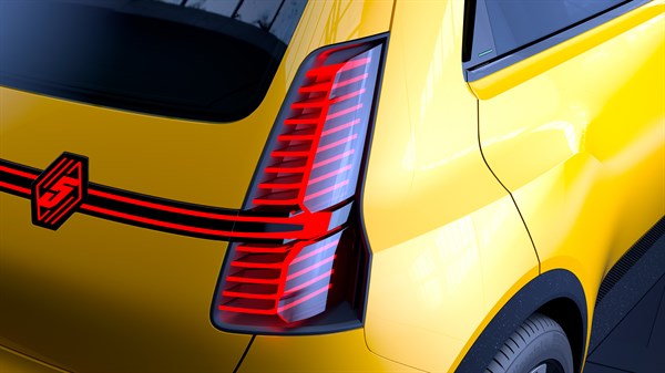 feu arrière avec déflecteur aérodynamique - Renault 5 E-Tech electric prototype